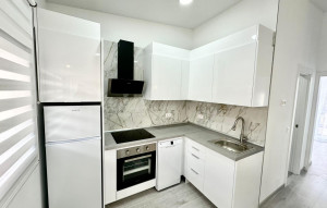 Sale - Bungalow -
Torrevieja - Nueva Torrevieja