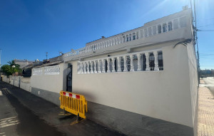 Sale - Bungalow -
Torrevieja - El limonar