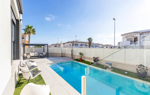 Venta - Villa -
Orihuela Costa