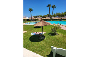 Sale - Bungalow -
Torrevieja - Torreblanca