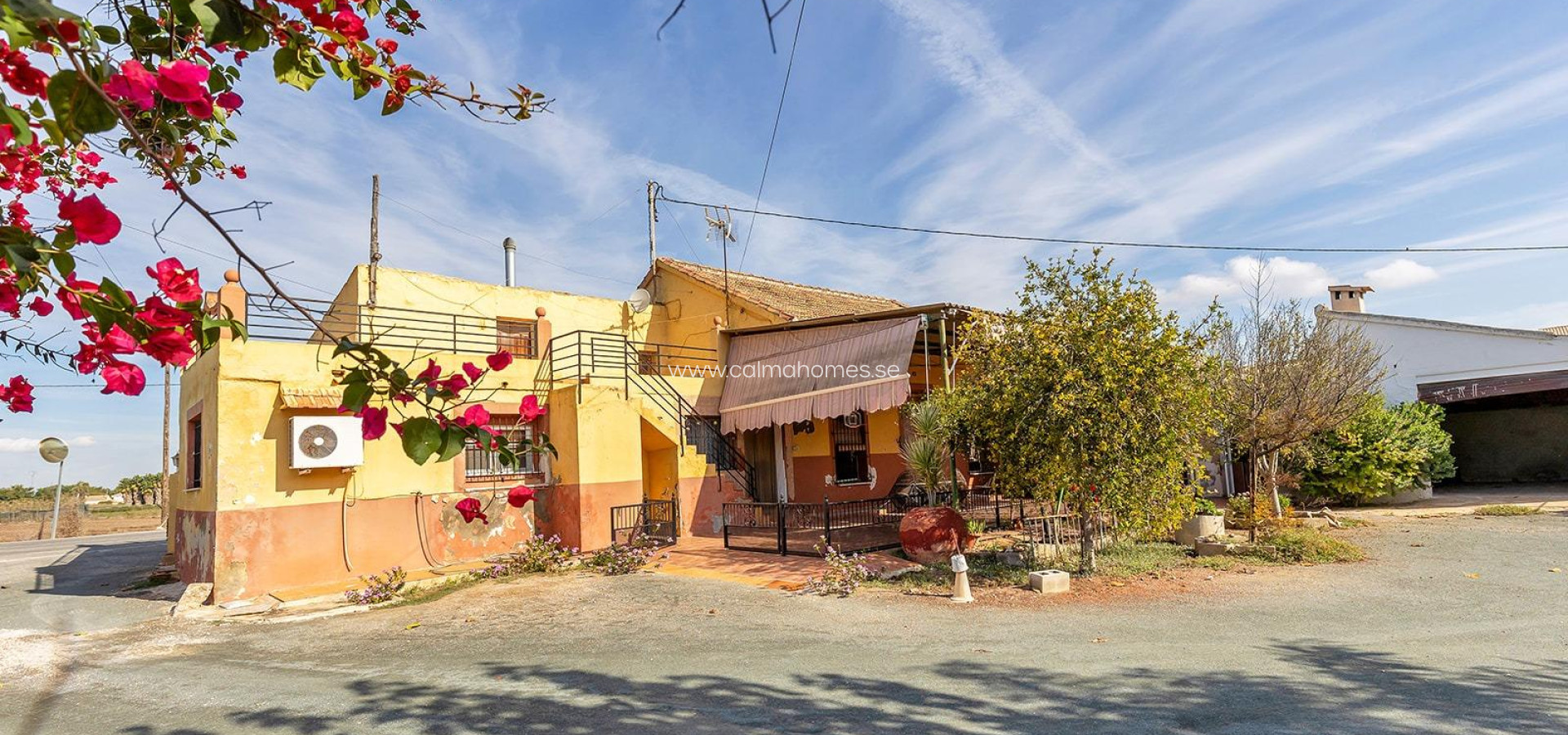 Sale - Town house -
Daya Vieja - Huerta