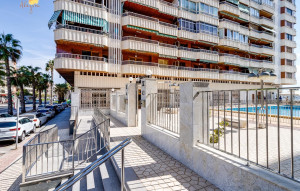 Sale - Apartment -
Torrevieja - Acequion