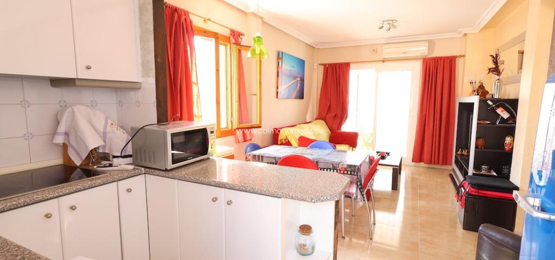 Sale - Bungalow -
Guardamar del Segura - Pórtico Mediterráneo