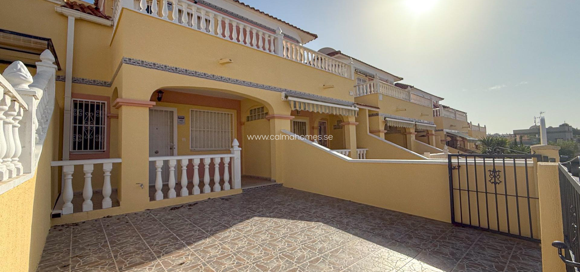 Resale - Terraced house -
Orihuela Costa - Las Filipinas