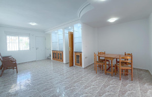 Resale - Terraced house -
Orihuela Costa - Las Filipinas