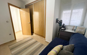 Sale - Apartment -
Torrevieja - Centro