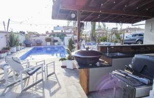 Sale - Villa -
Ciudad Quesada