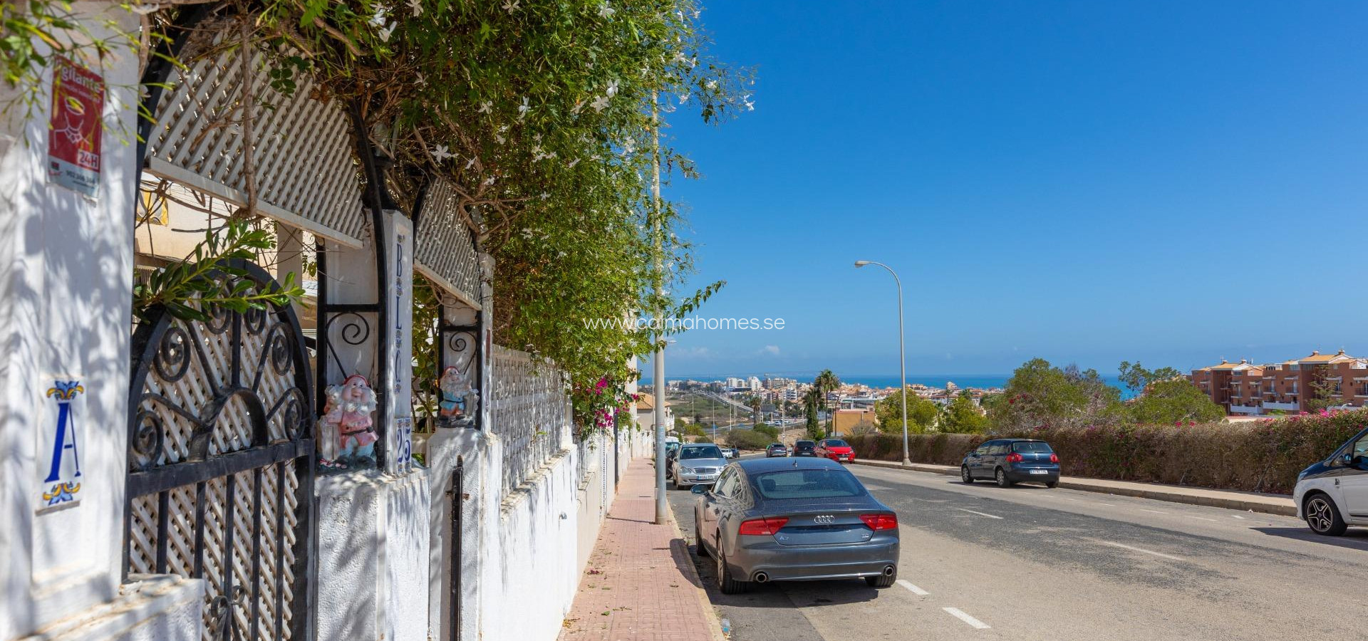 Sale - Bungalow -
Torrevieja - Torre la mata