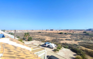 Sale - Bungalow -
Torrevieja - El limonar