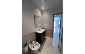 Sale - Studio -
Torrevieja - Estacion de autobuses
