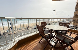 Sale - Apartment -
Torrevieja - Playa de los Locos