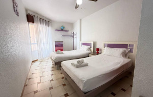 Sale - Apartment -
Torrevieja - Playa de los Locos