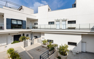 Sale - Apartment -
Torrevieja - La Mata