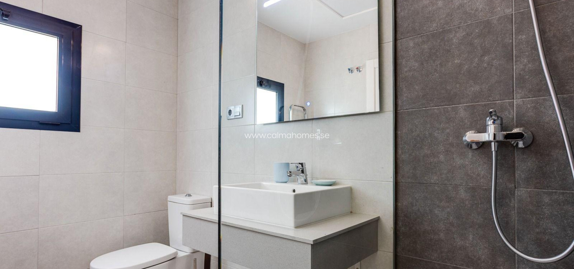 Sale - Apartment -
Torrevieja - La Mata
