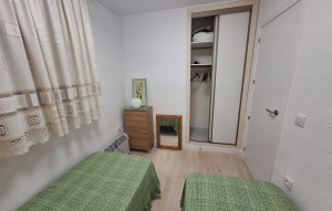 Alquiler a largo plazo - Apartment -
Torrevieja - Acequion