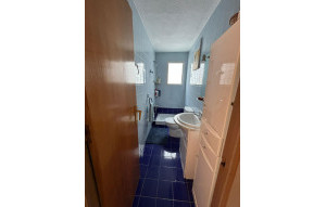 Sale - Apartment -
Torrevieja - Centro