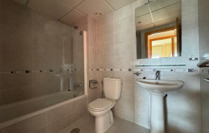 Sale - Apartment -
Guardamar del Segura - SUP 7 - Puerto Deportivo