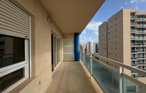 Sale - Apartment -
Guardamar del Segura - SUP 7 - Puerto Deportivo