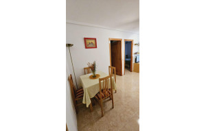 Sale - Apartment -
Torrevieja - Centro