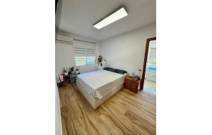 Sale - Villa -
Torrevieja - San Luis