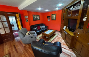 Sale - Villa -
Oviedo - Buenavista