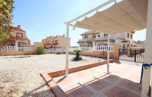Sale - Terraced house -
Orihuela Costa - Montezenia