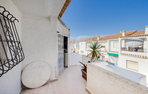Sale - Apartment -
Torrevieja - Playa de Los Naufragos