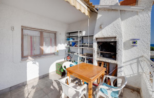 Sale - Apartment -
Torrevieja - Playa de Los Naufragos