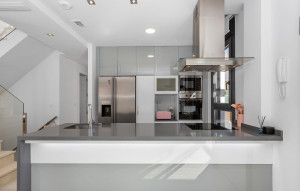 Sale - Villa -
Torrevieja - Sector 25