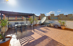 Sale - Apartment -
Torrevieja - La veleta