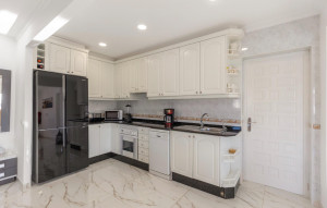 Sale - Villa -
Torrevieja - El chaparral