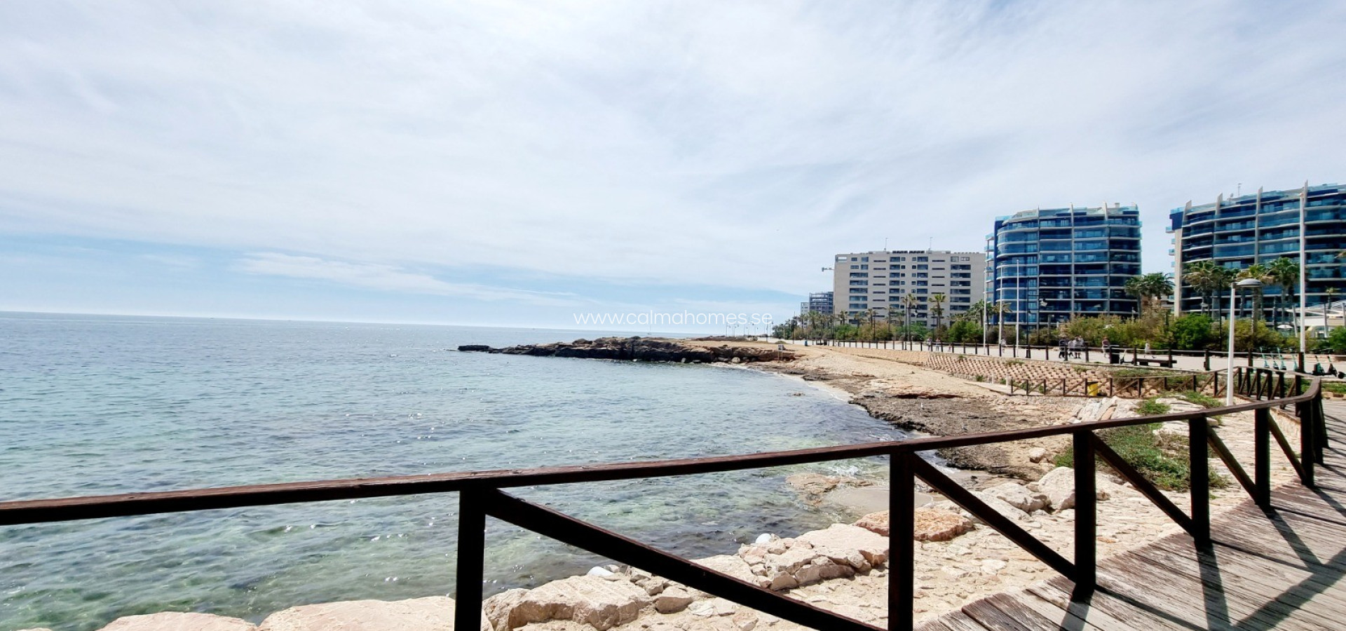 Sale - Apartment / flat -
Torrevieja Centro - Torrevieja