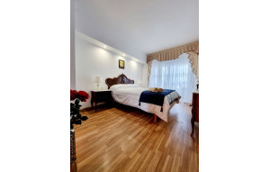 Sale - Apartment / flat -
Torrevieja Centro - Torrevieja