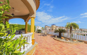 Sale - House -
Guardamar del Segura - EL RASO