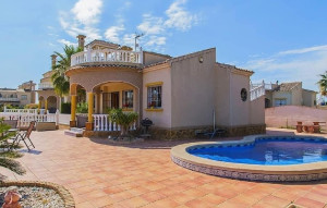 Sale - House -
Guardamar del Segura - EL RASO