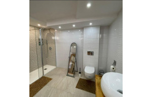 Venta - House -
Los Altos