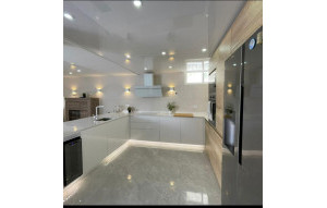 Venta - House -
Los Altos