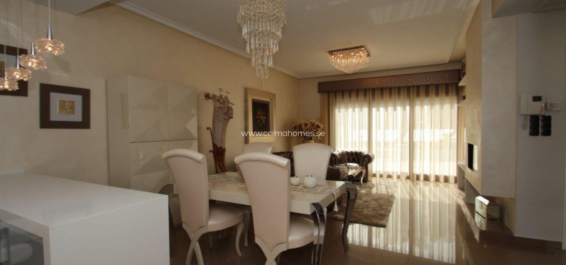 Sale - Villa -
Orihuela Costa - Campoamor