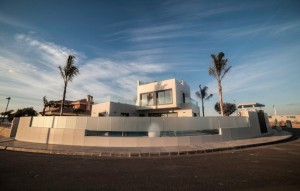 Sale - Villa -
Orihuela Costa - La Zenia