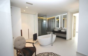 Sale - Villa -
Orihuela Costa - La Zenia