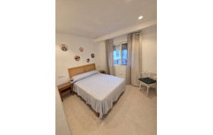 Sale - Apartment -
Guardamar Playa