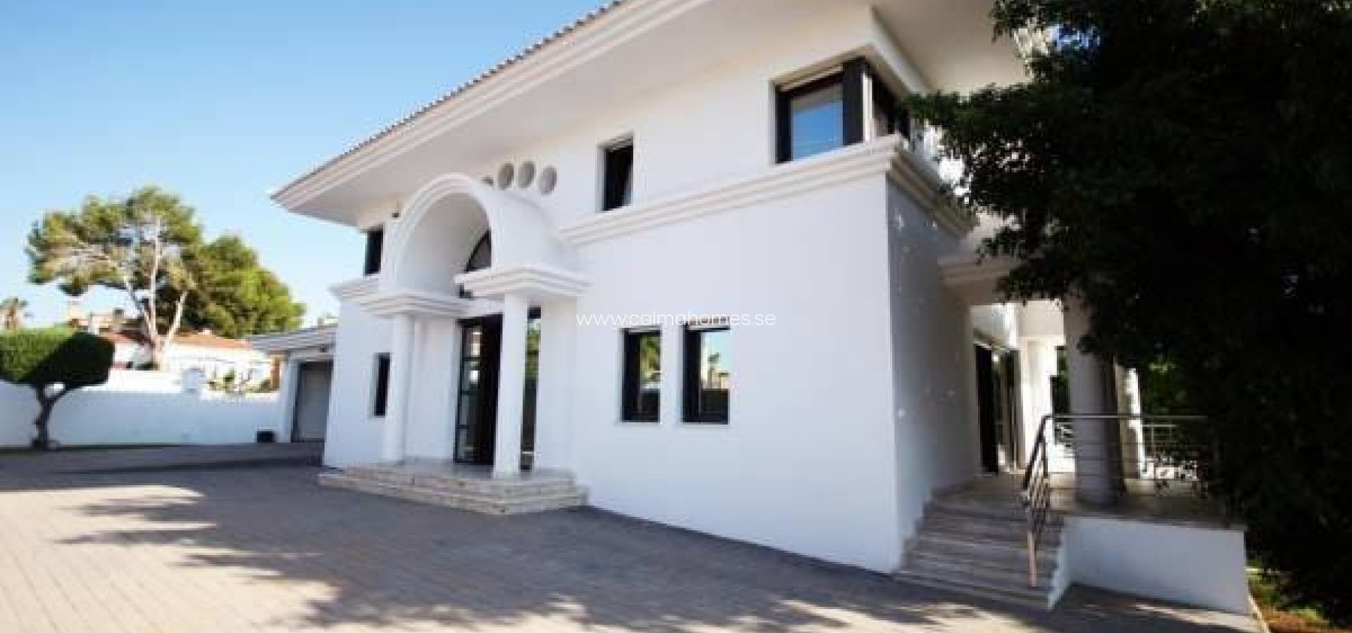 Sale - Villa -
Orihuela Costa - Villamartín