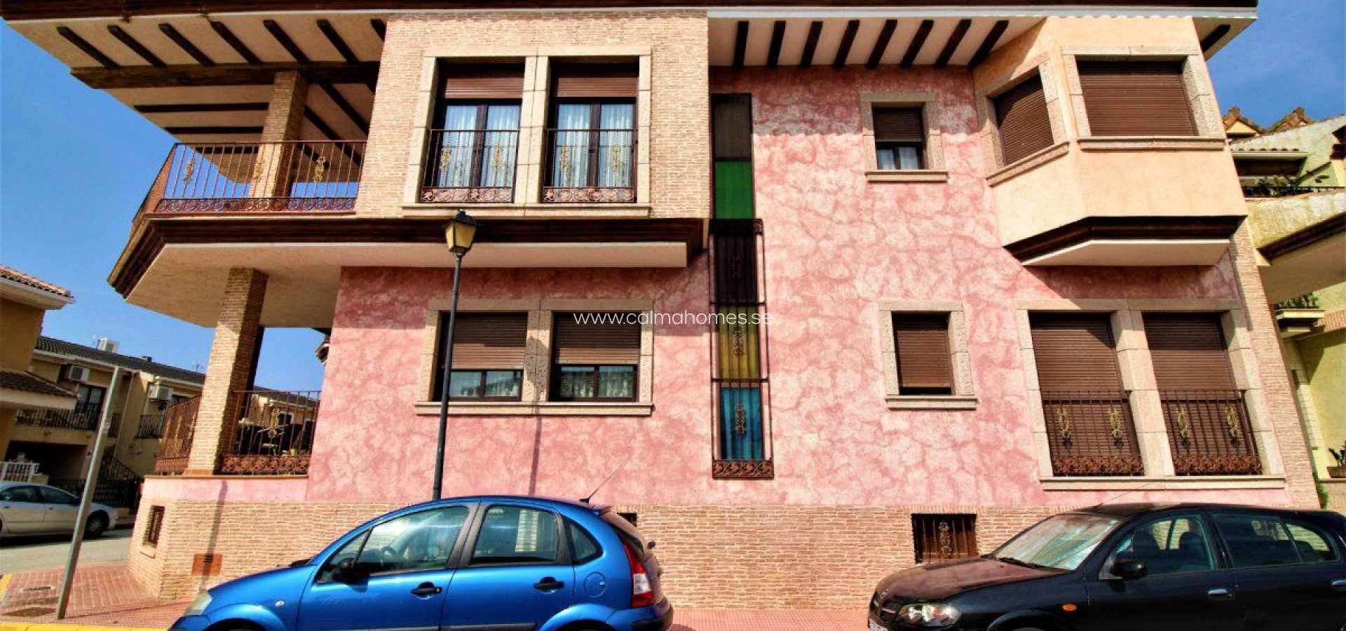 Venta - Villa -
Daya Nueva