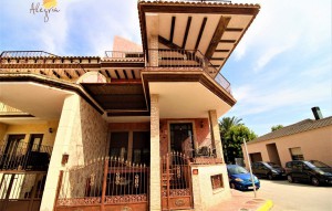 Venta - Villa -
Daya Nueva