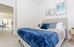Sale - Bungalow -
San Miguel de Salinas - Urbanizaciones