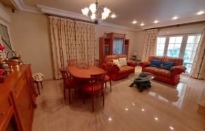 Sale - Villa -
Torrevieja - La veleta