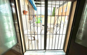 Sale - Villa -
Torrevieja - Centro