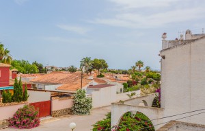 Sale - Bungalow -
Torrevieja - Nueva Torrevieja - Aguas Nuevas