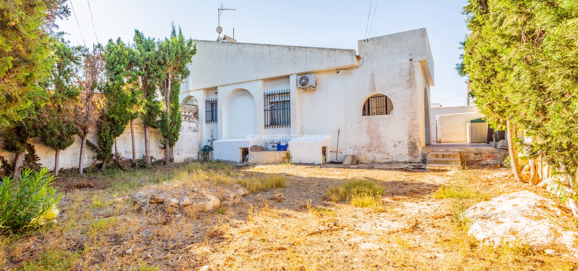 Sale - Semi-Detached Villa -
Torrevieja - El chaparral