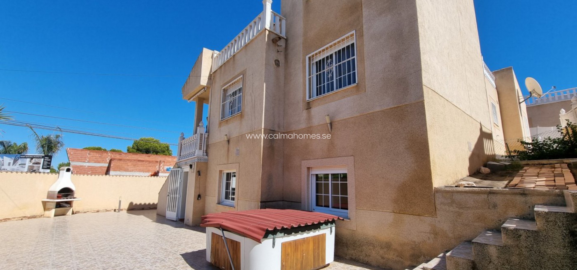 Sale - Villa -
Torrevieja - Los Balcones